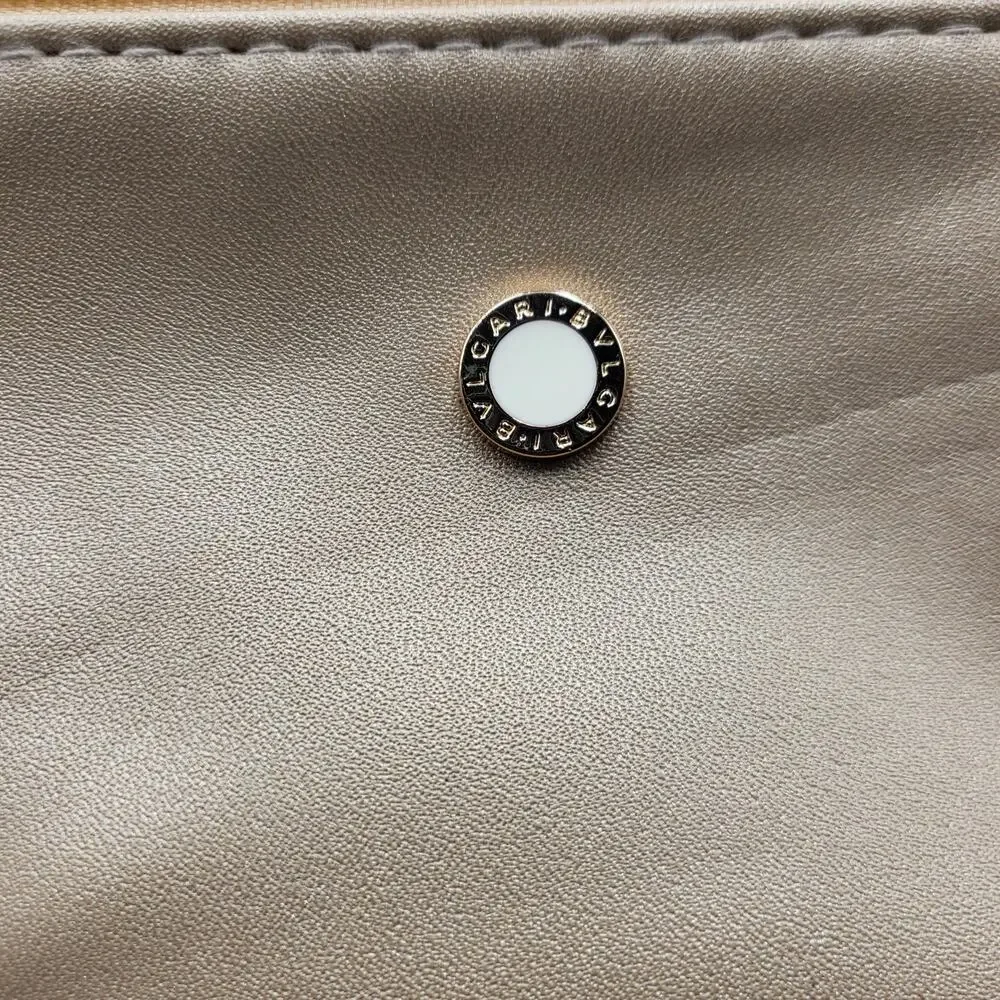 Bvlgari Parfums Gold Cosmetic Pouch for Emirates Airlines First & Business Class